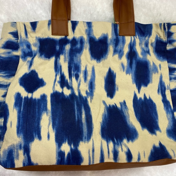 Laguna Beach Tote, Blue & Ivory Denim Tie Dye EUC - Picture 4 of 9